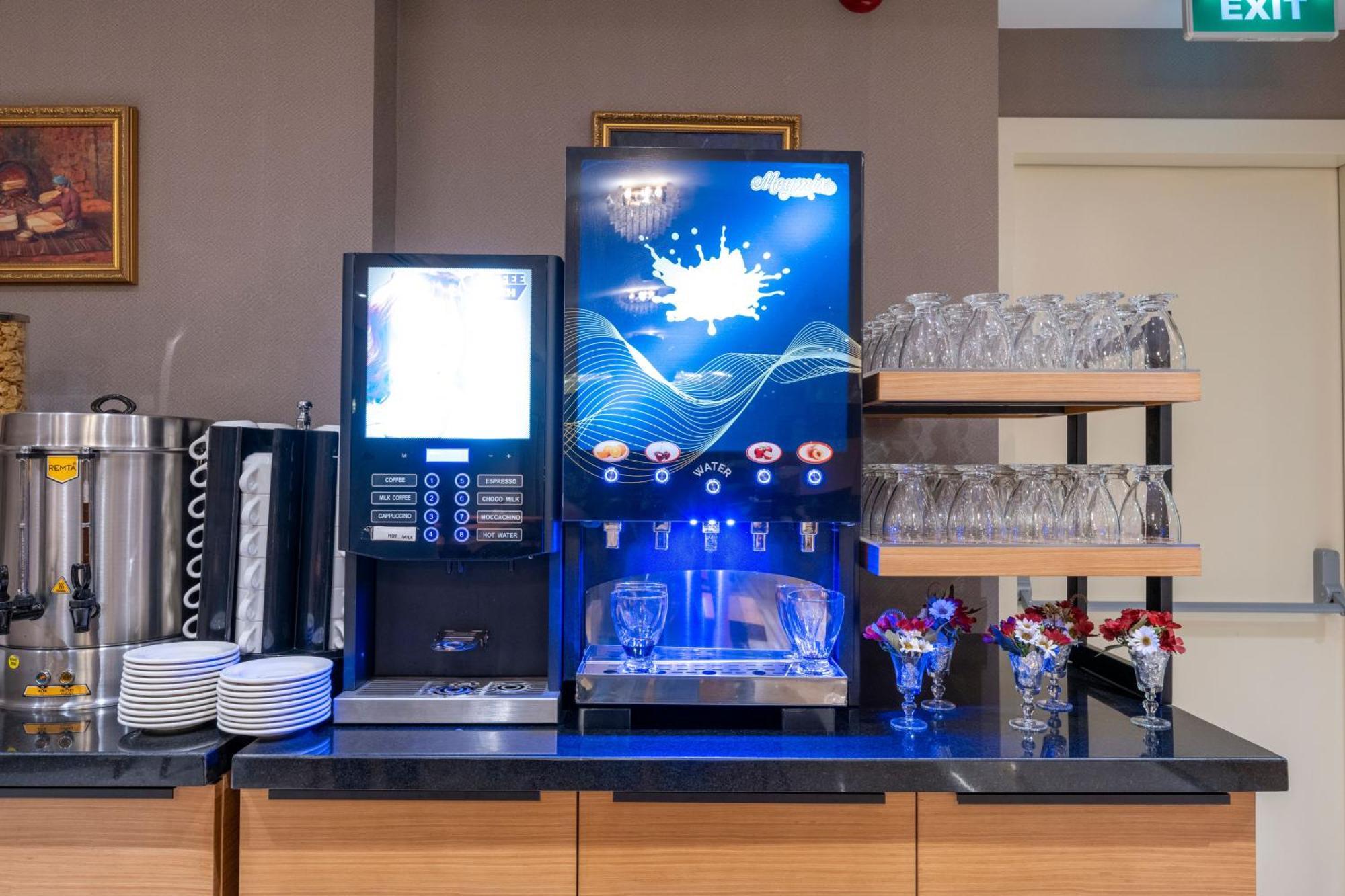 Freya Hotel Истанбул Екстериор снимка
